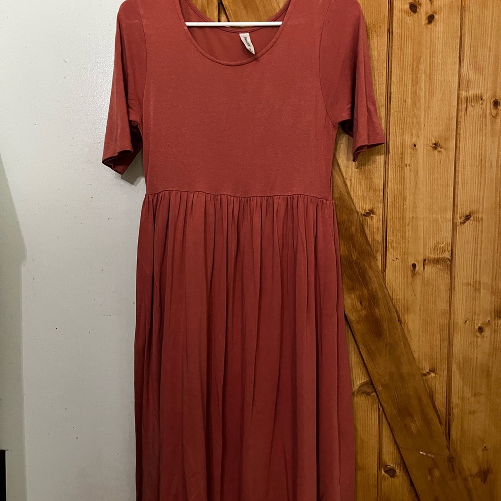 Zenana Outfitters Terracotta Midi Dress